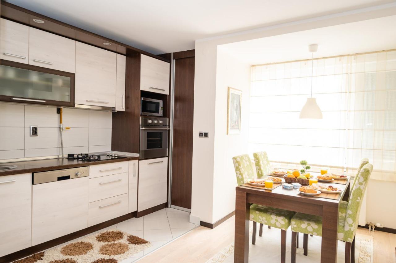 Bright 1Bdr Apartment In The City Center Saraybosna Dış mekan fotoğraf